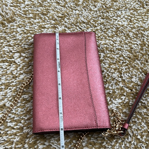 Coach - Picture 5 of 8